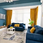 Hugo Pool & Mamaia Nord Apartman Năvodari
