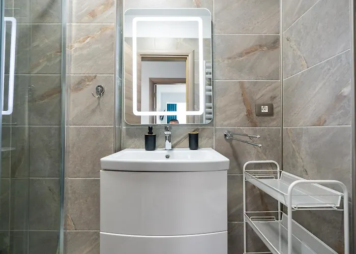 Hugo Pool & Mamaia Nord Năvodari