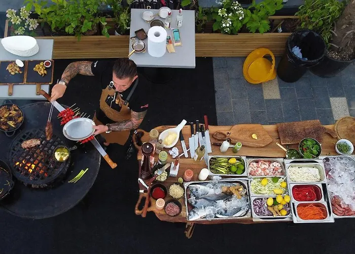 Hugo Pool & Mamaia Nord 3* Năvodari