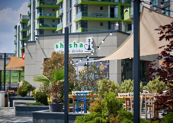 Hugo Pool & Mamaia Nord 3*