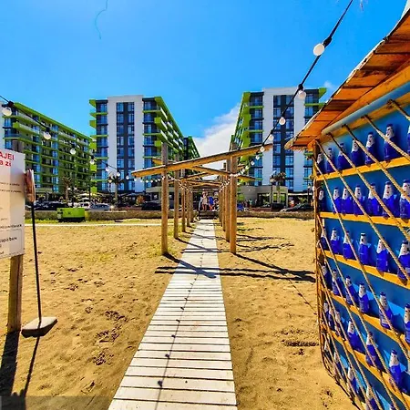 Hugo Pool & Mamaia Nord Нэводари