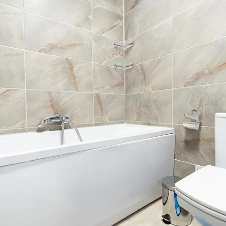 Hugo Beach Pool & Spa Mamaia Nord Apartment Navodari