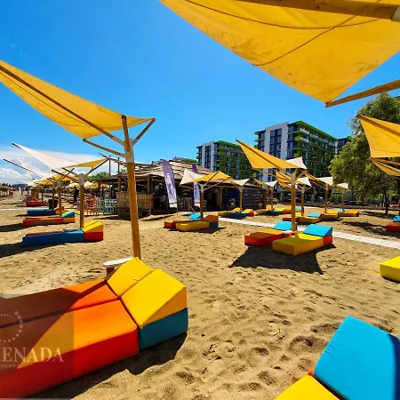 Hugo Pool&spa Mamaia Nord Apartment 3*