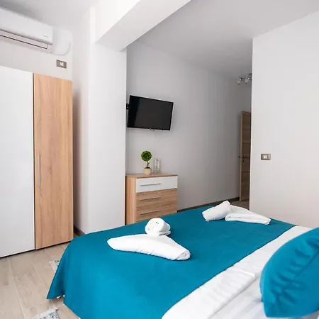 Apartment Hugo Beach Pool & Spa Mamaia Nord