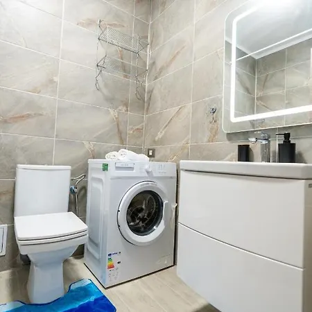 Apartment Hugo Beach Pool & Spa Mamaia Nord