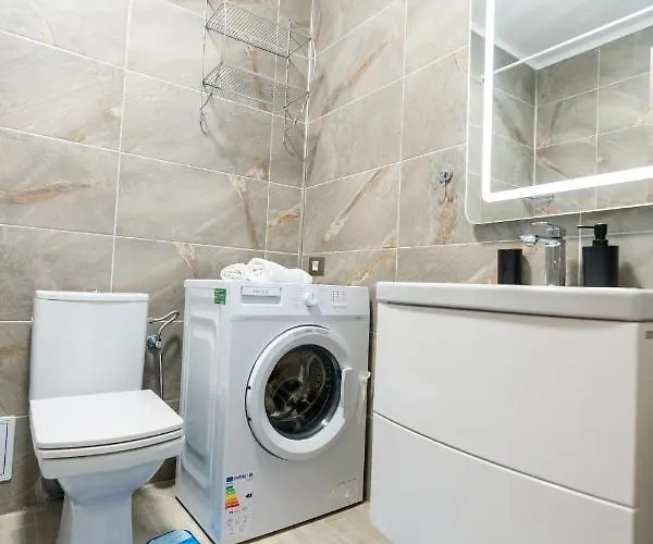 Appartement Hugo Pool & Mamaia Nord